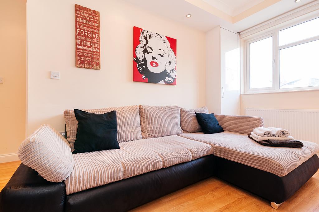 Kings Cross Apartment 런던 객실 사진